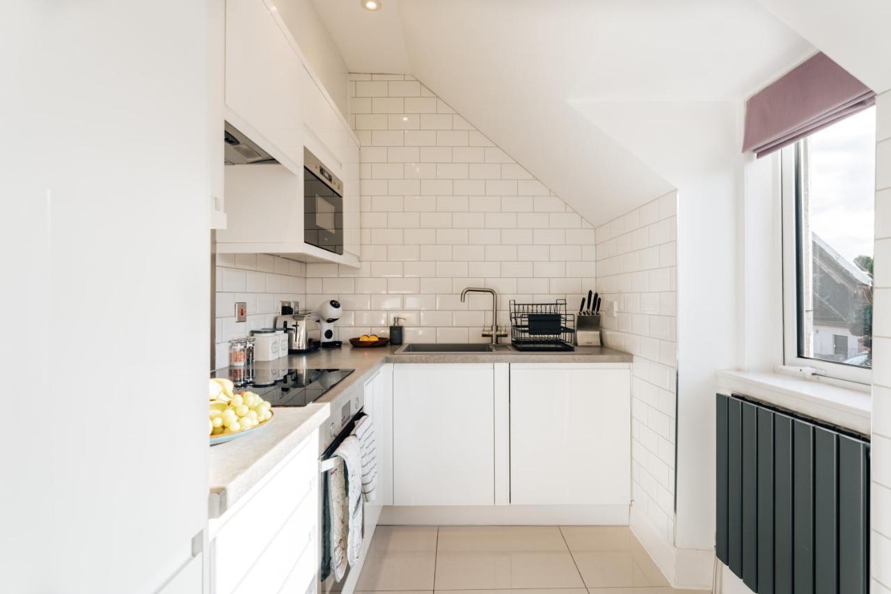 Luxury Inverness Central Apartment Private Parking Exterior foto
